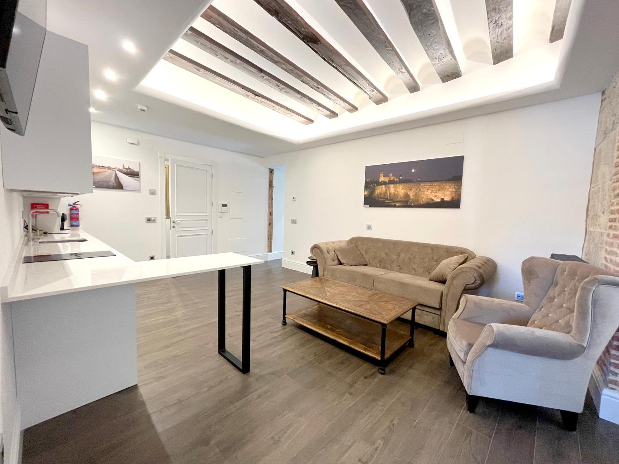 Apartamentos El Mirador Del Poeta سلامنكا الغرفة الصورة